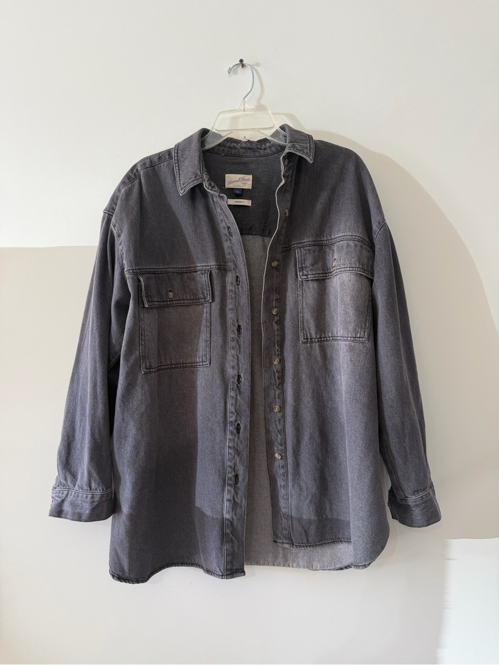 Universal Thread Women’s Washed Charcoal Gray Button-Down Shirt
